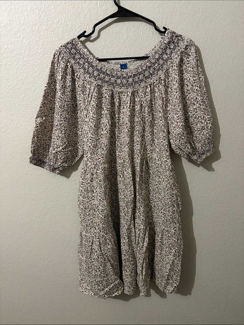 Old Navy Cream and Brown Floral Mini Dress Size Medium